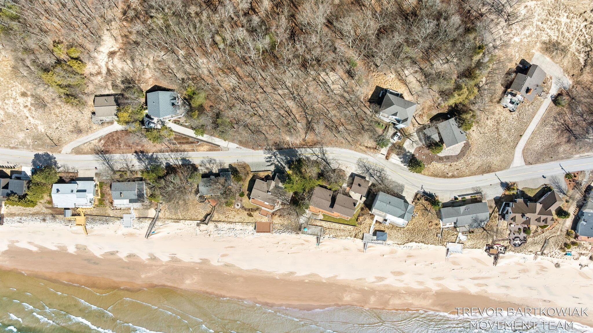 Image 4: 5-web-or-mls-DJI_20260323150509_0912_D