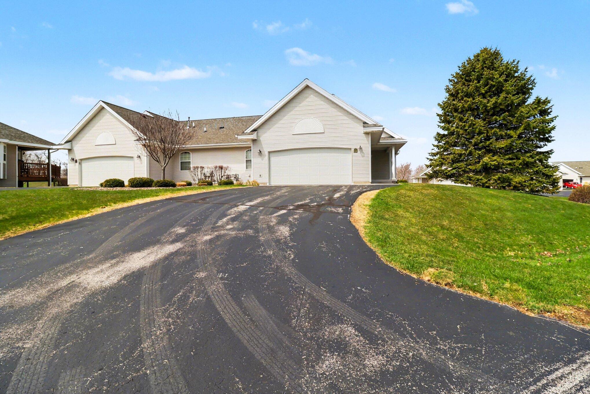 Image 3: 002_file_1821