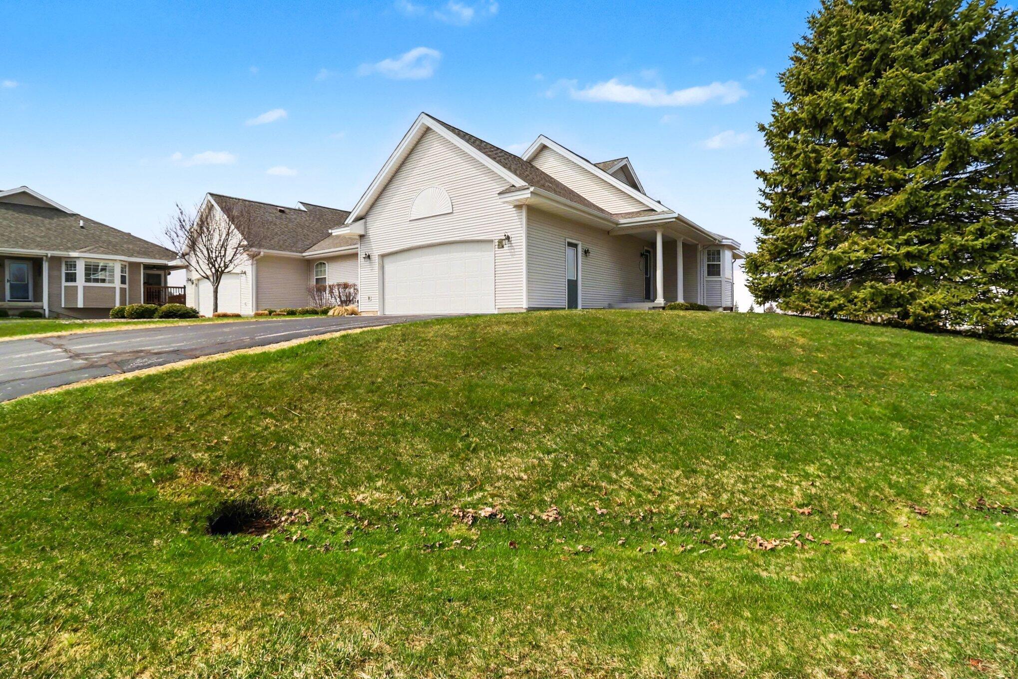 Image 4: 003_file_3241