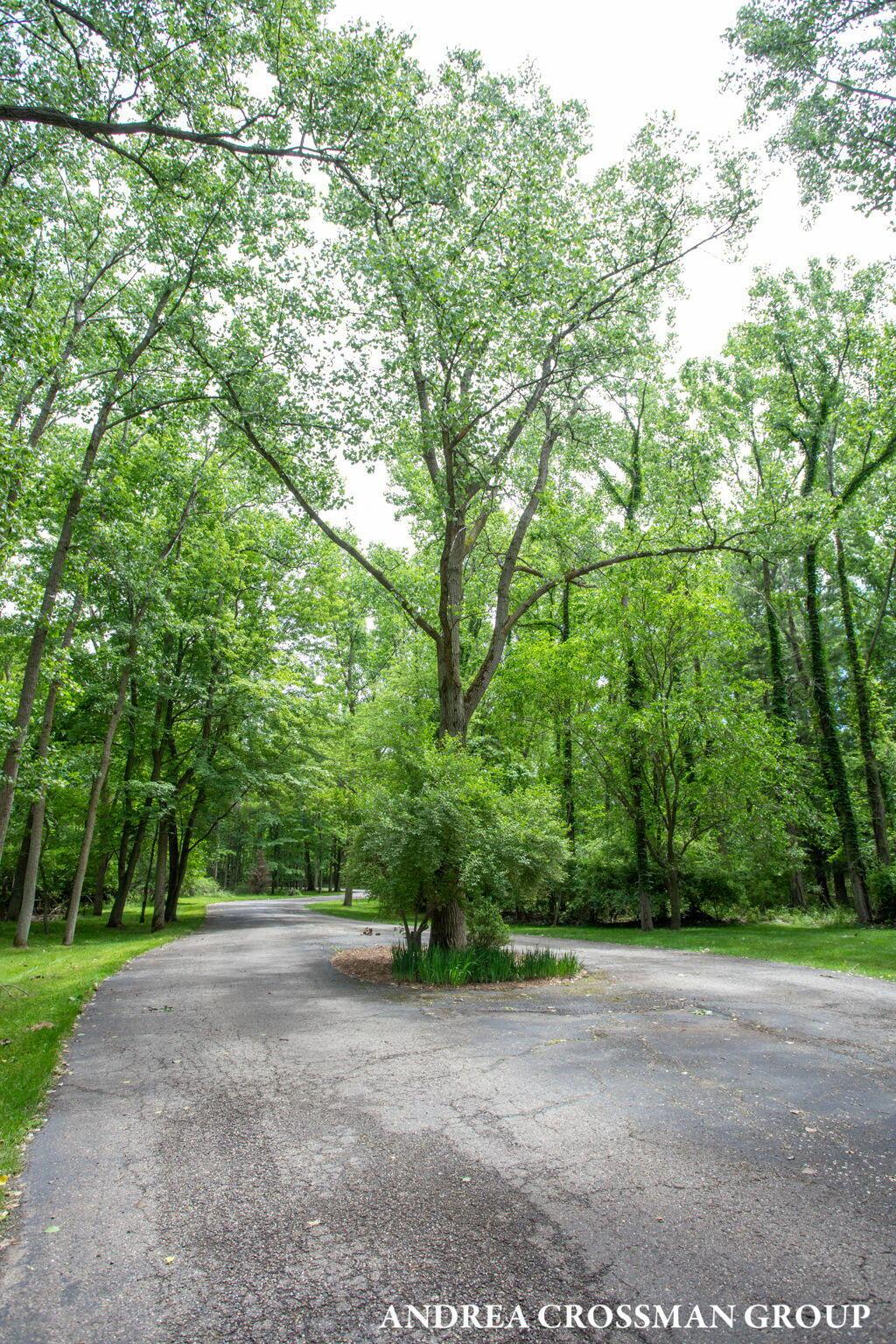 Image 4: 27-web-or-mls-7032-glenn-oaks-dr
