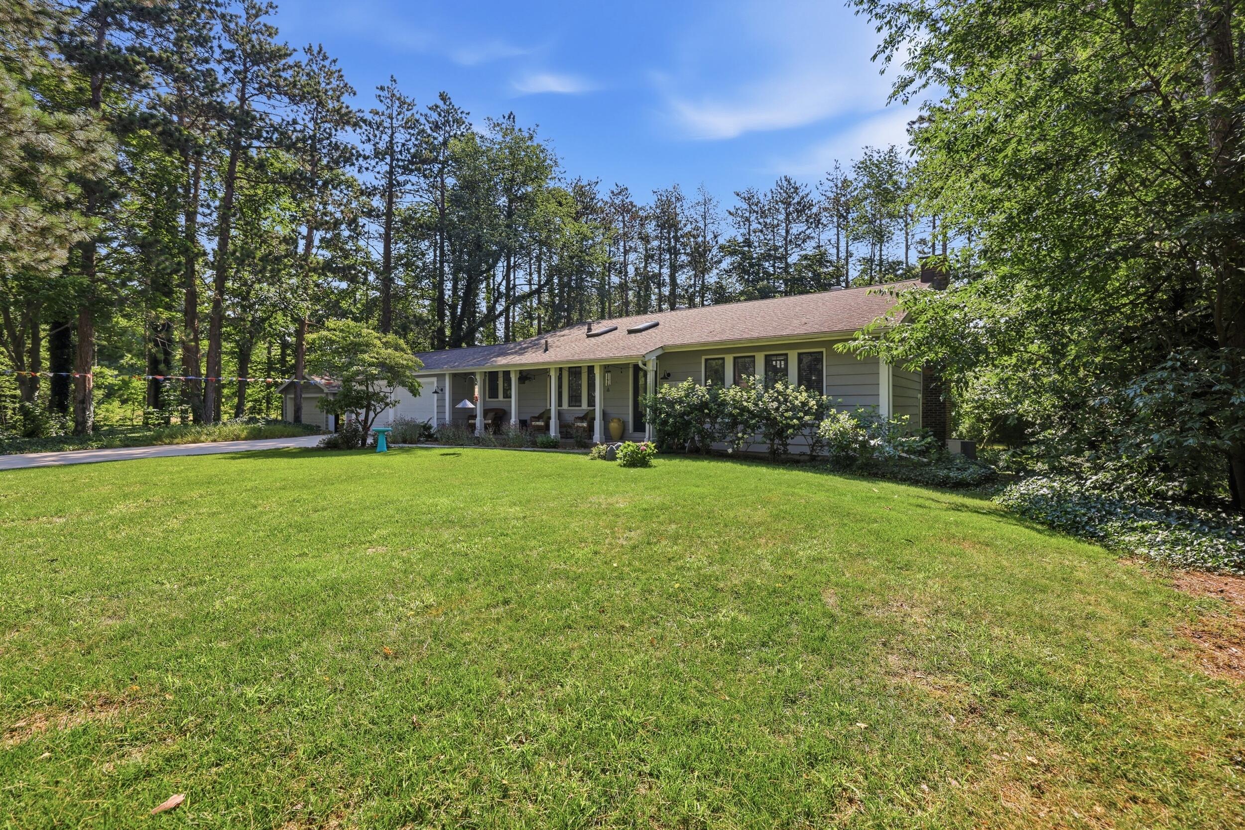 Image 3: 16864 Timber Dunes Dr_008