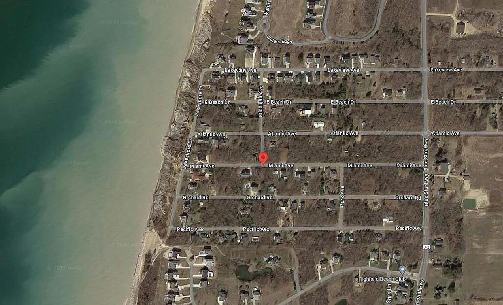 Image 4: Vacant Lot Miami Ave