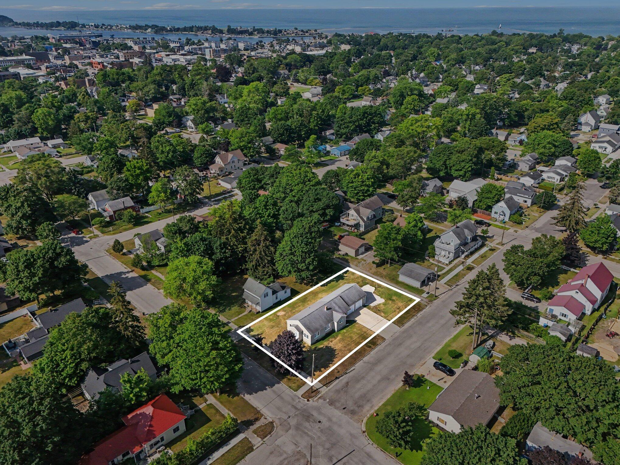Image 4: Property Lines