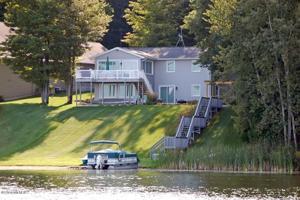 7996 Island Court
