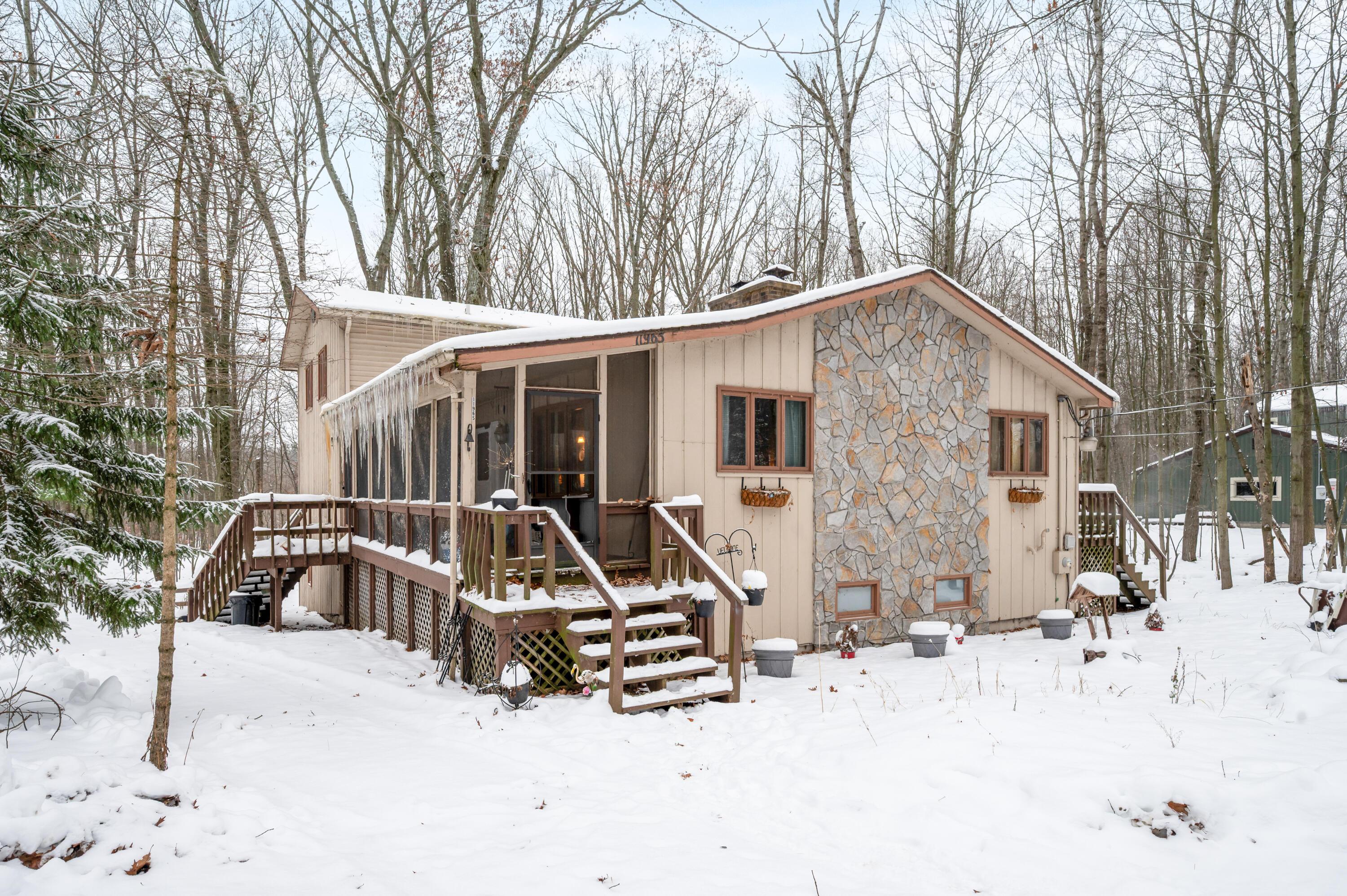 Image 2: 11965-HudsonBay-Standwood-32