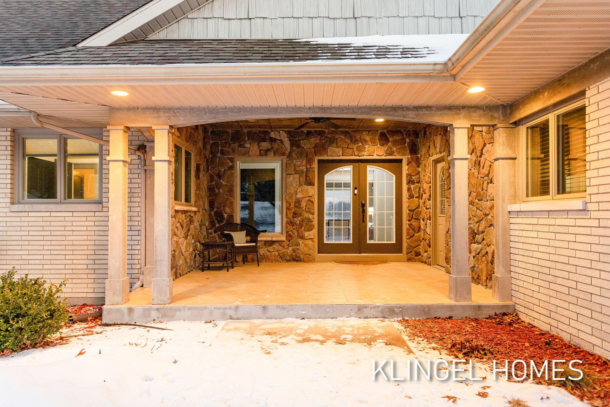 Image 4: 142-web-or-mls-530-glenwood-ave