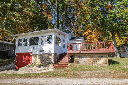 58463 Loop Road
