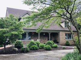 3205 Lakeshore Drive