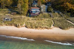 284 Lakeshore Drive