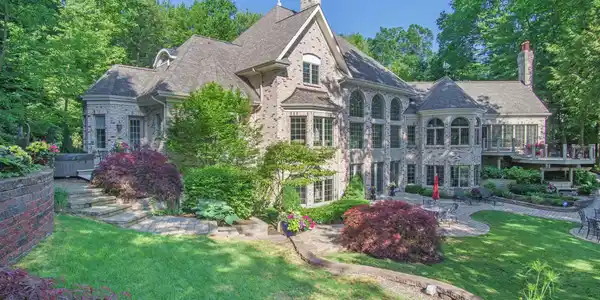 19286 Rosemary Road