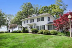 5 Pine Street