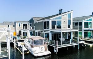 24 Harbor Isle Drive