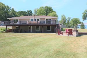 31934 W Lakeshore Drive