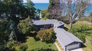 4404 Greenwood
