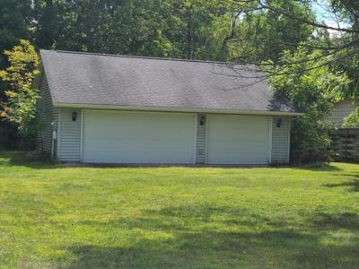 00 Lakeview Drive