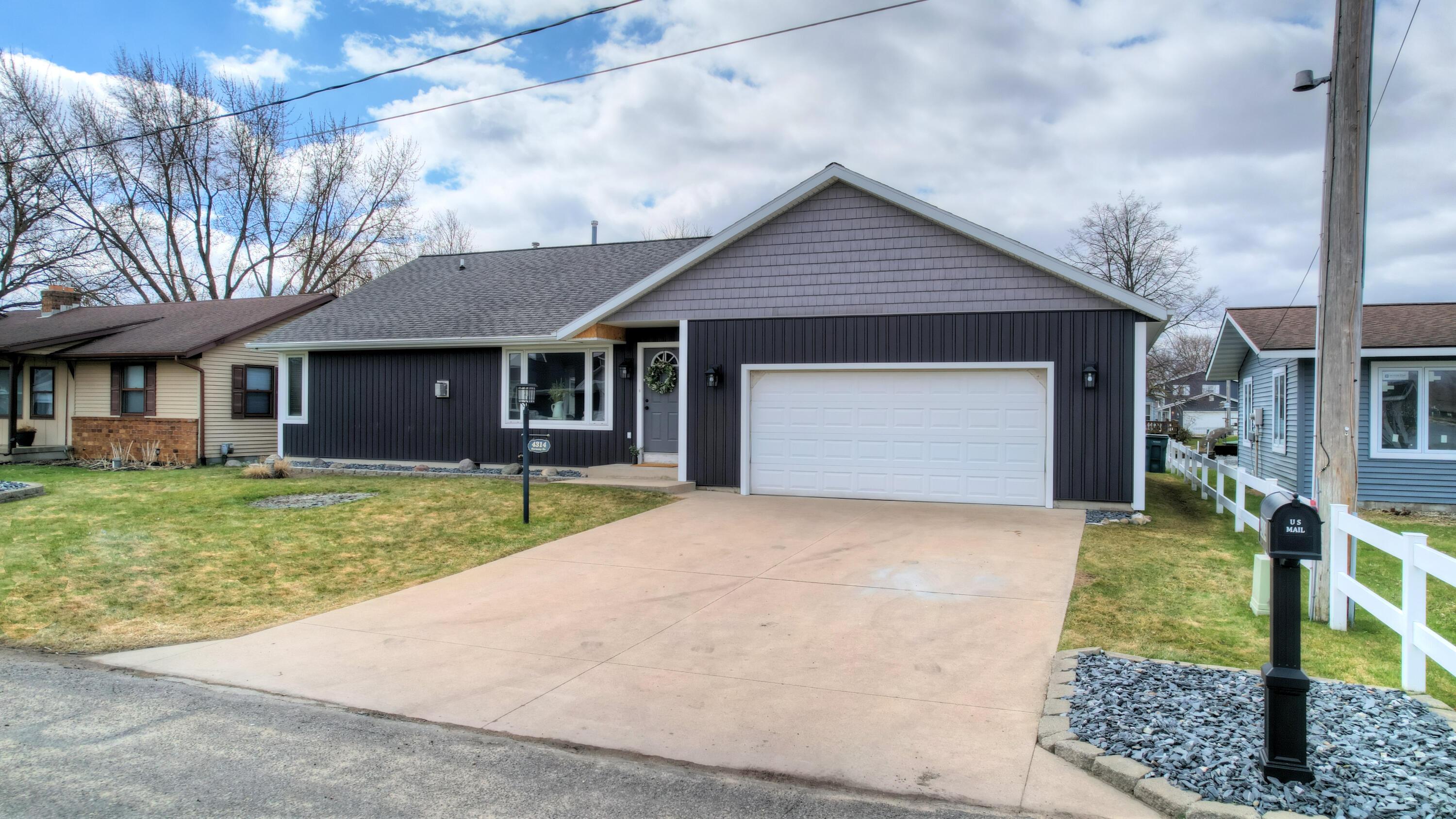 Image 2: DJI_0048_49_50_51_52