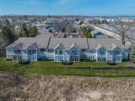 225 N Townsend