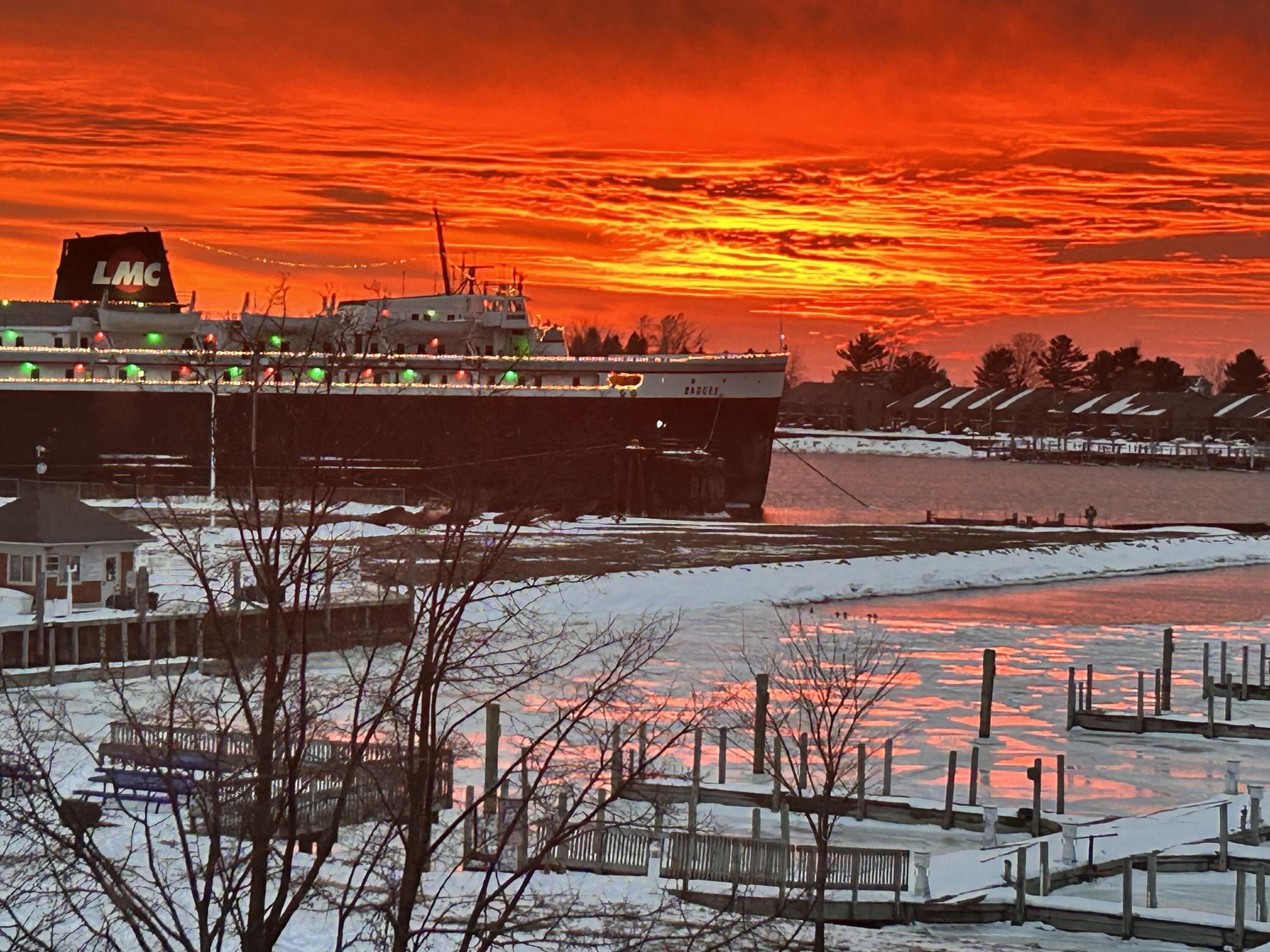 Image 2: Badger Views