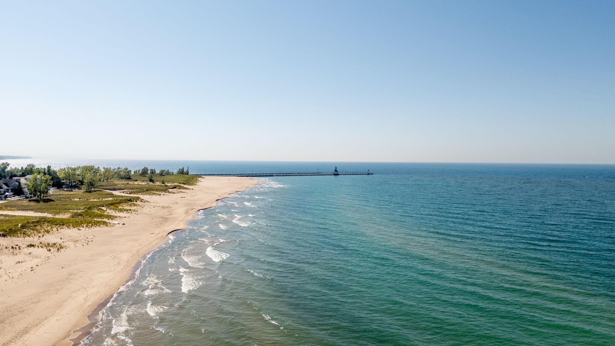 Image 4: 20-web-or-mls-374-ridgeway-st