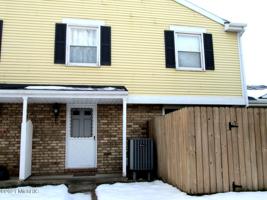 2584 Cherrywood Court