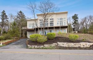 337 E Lake Front Drive