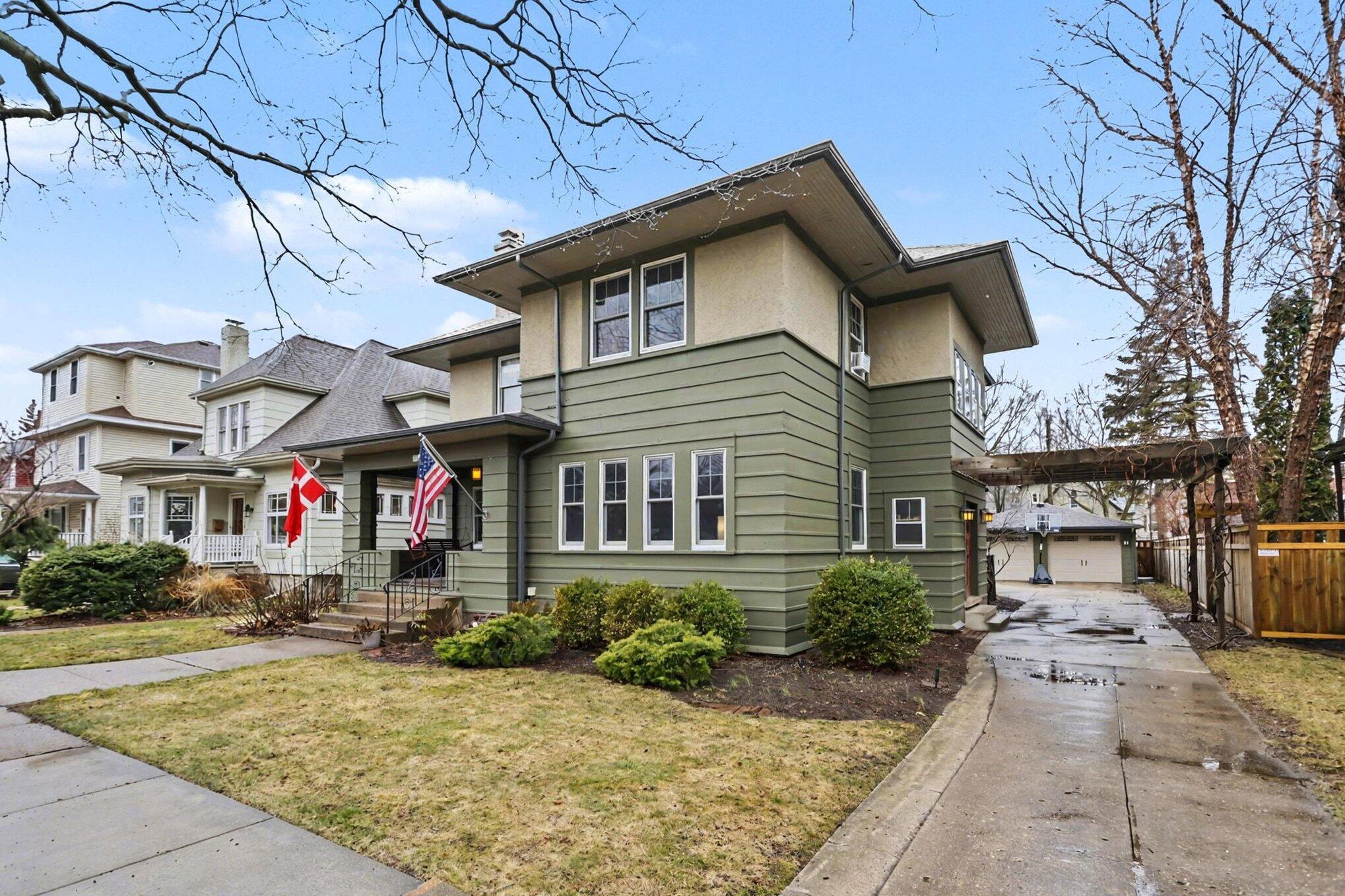 Image 2: 005_file_3872