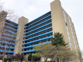 100 Lake Shore Drive