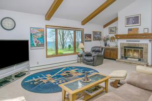 2624 Lakeshore Road