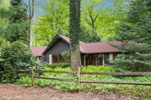 7147 Golfmere Drive
