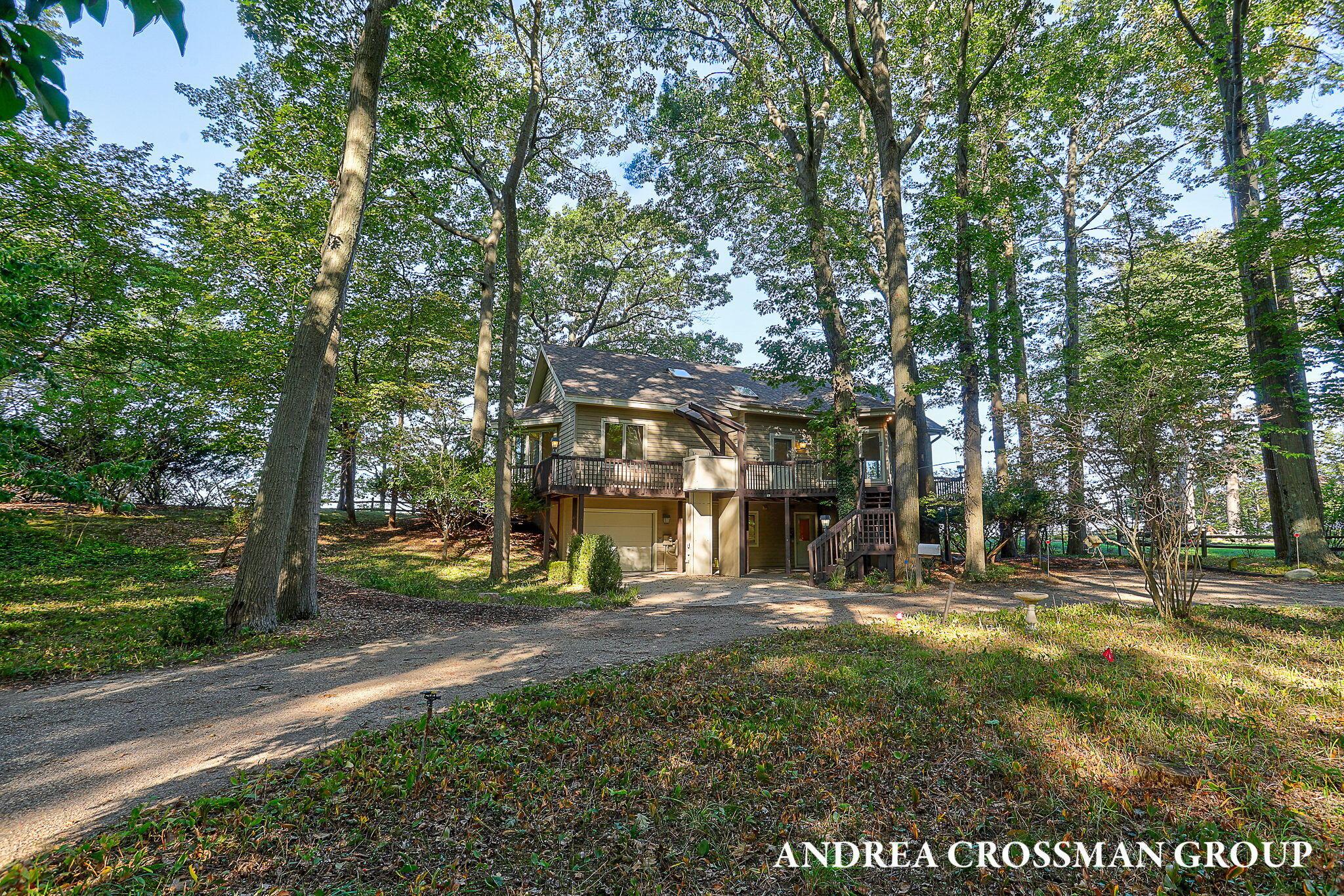 Image 2: 89-web-or-mls-2542-lakeshore-dr