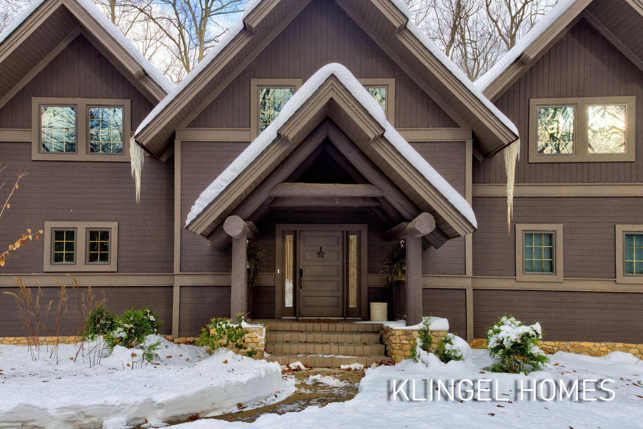 Image 2: 103-web-or-mls-6290-scenic-woods-cir-n