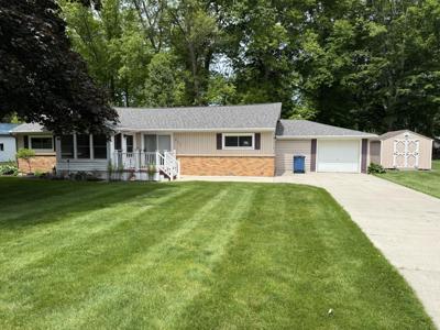 928 Hummingbird Lane