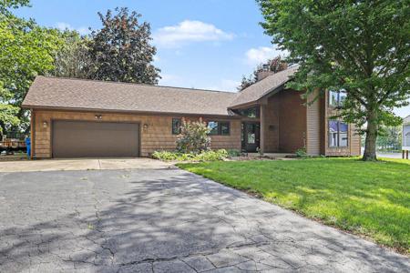 61916 Camel Bay Drive