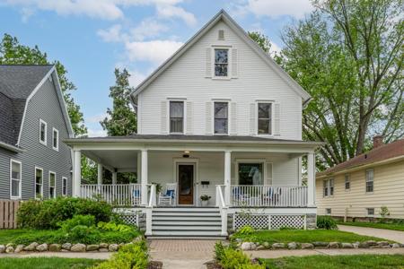 548 Archer Avenue