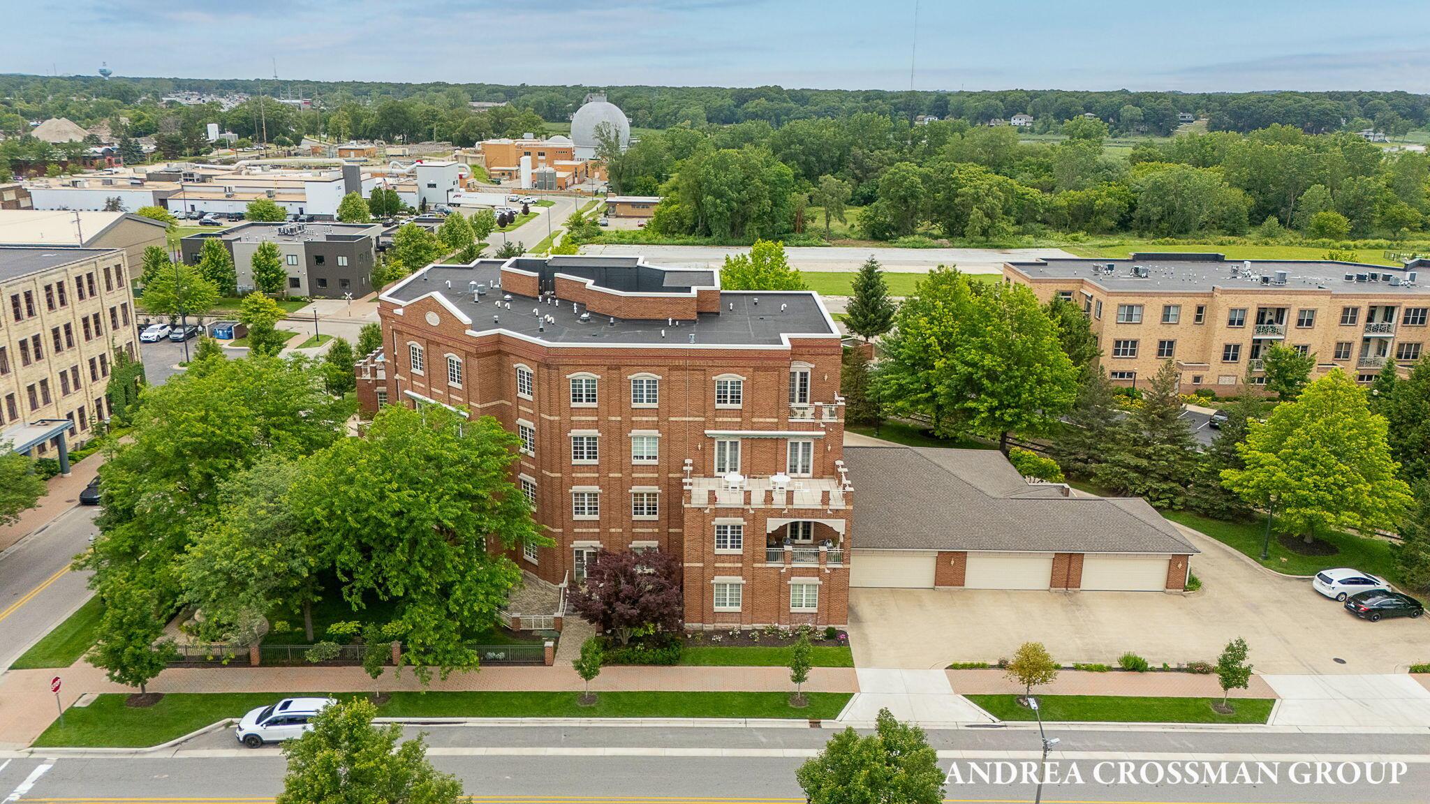 Image 3: 94-web-or-mls-141-central-ave-120