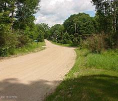 8226 Highland Trail