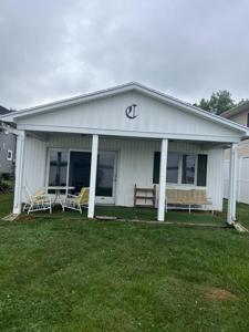1101 N Shore