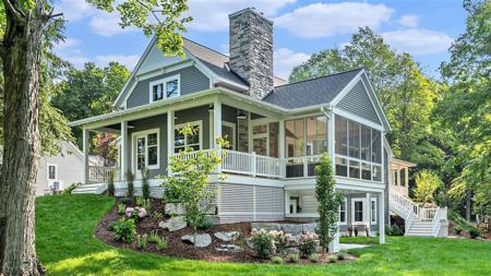 14848 Crest View Court