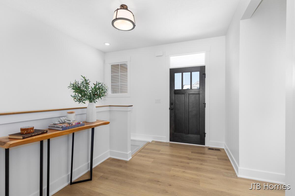 Image 3: 114 PW_Whitby_1002