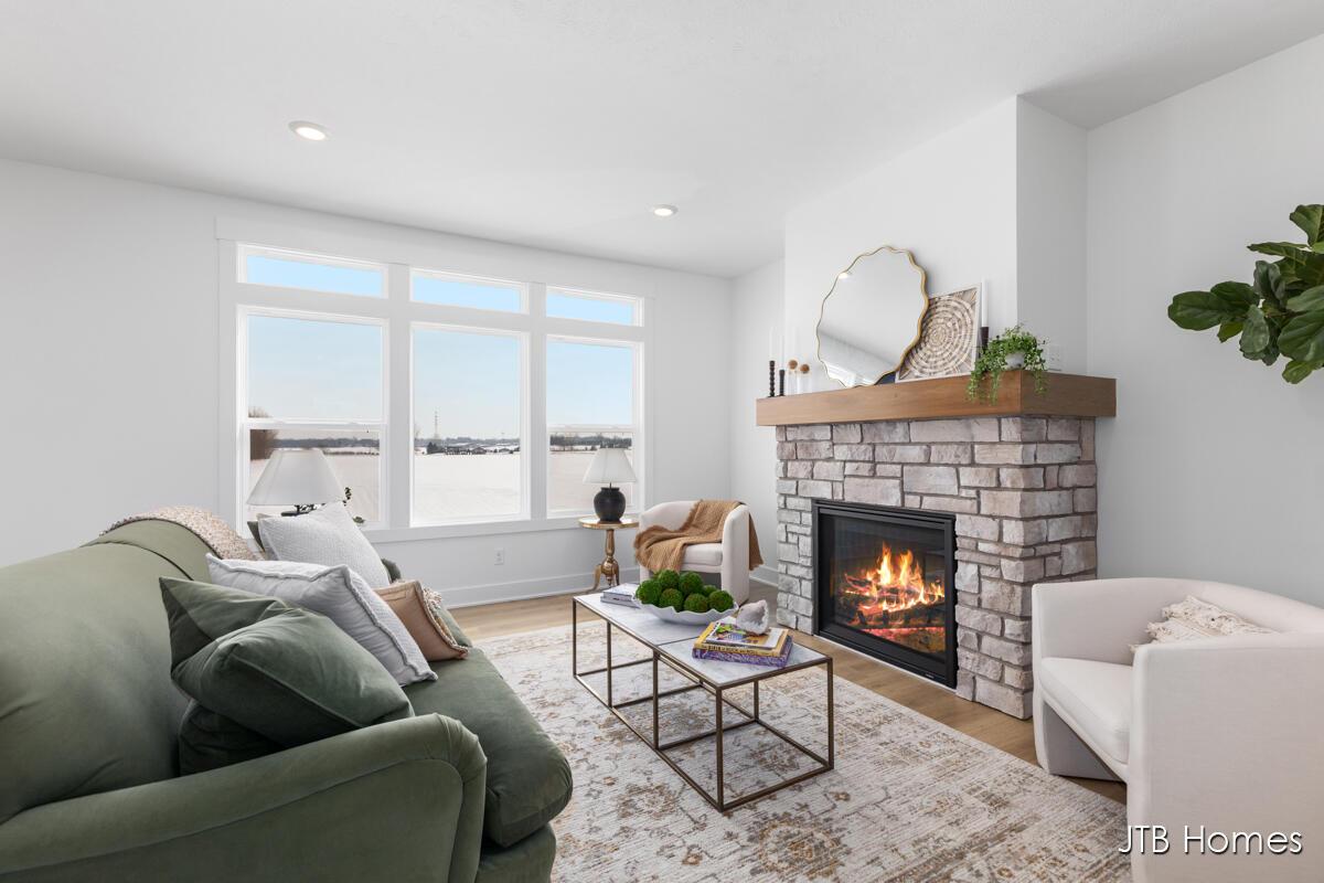 Image 4: 114 PW_Whitby_1003