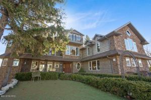 11400 Marquette Drive