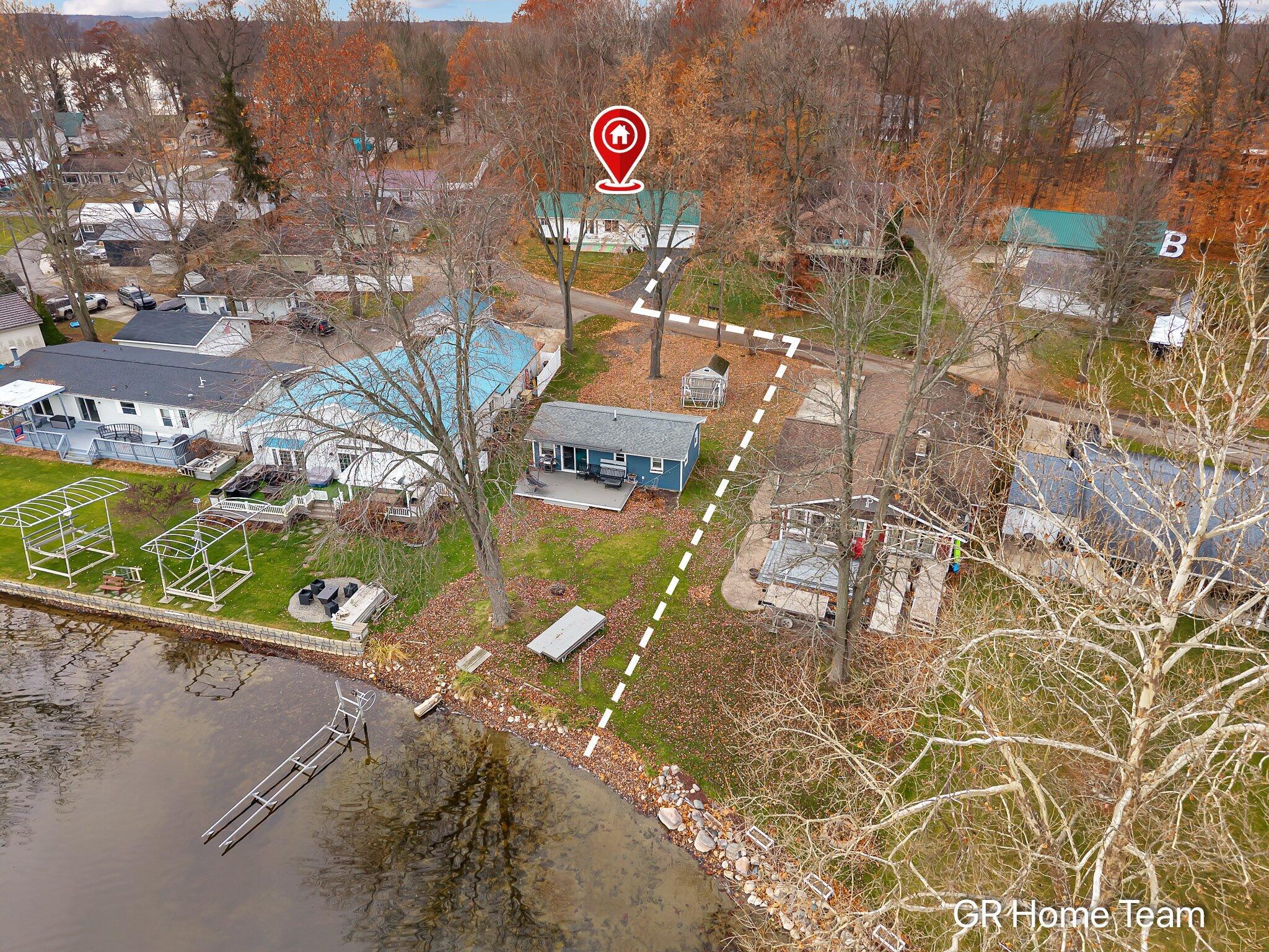 Image 2: 6832 Paradise Park