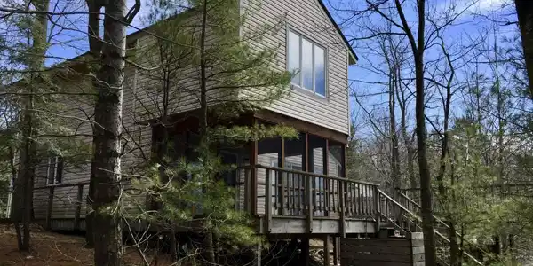 9001 Timber Shores
