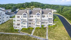 702 Spyglass Hill