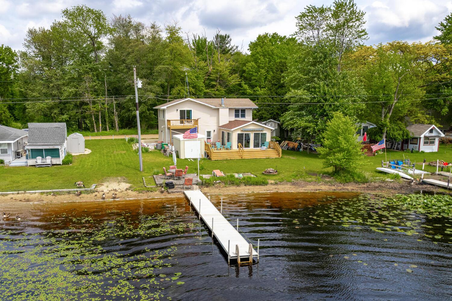 Image 1: WM51156maplerdext-23