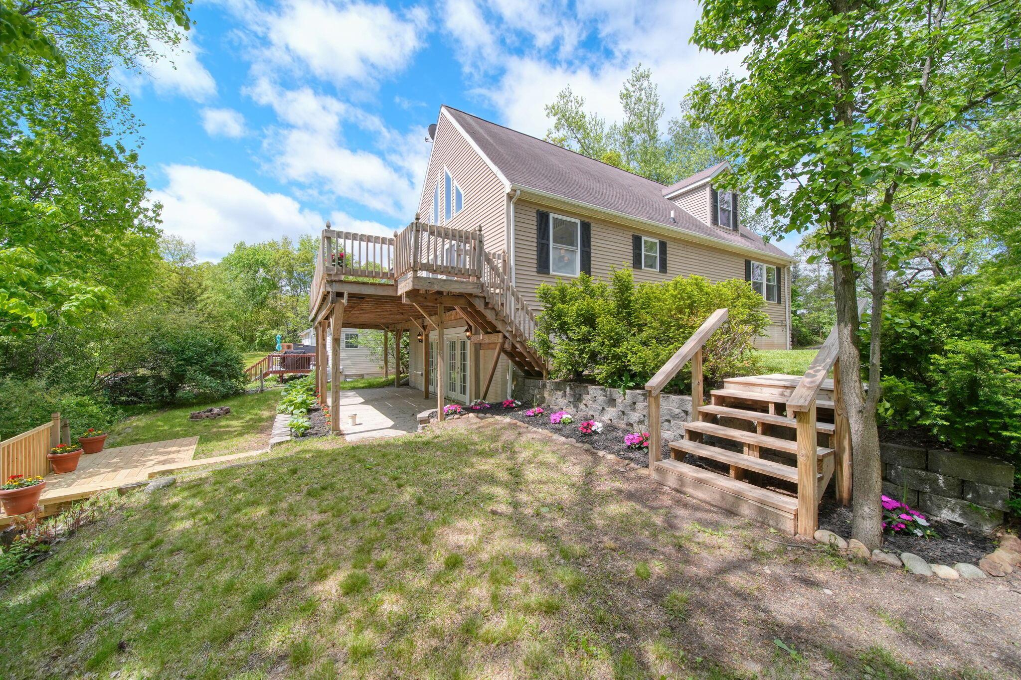 Image 1: 48-web-or-mls-DSC00515_HDR