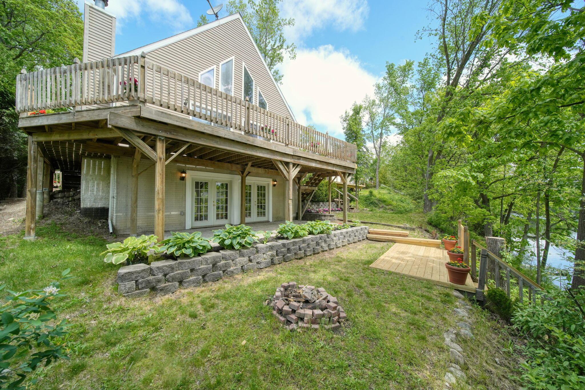 Image 2: 56-web-or-mls-DSC00555_HDR