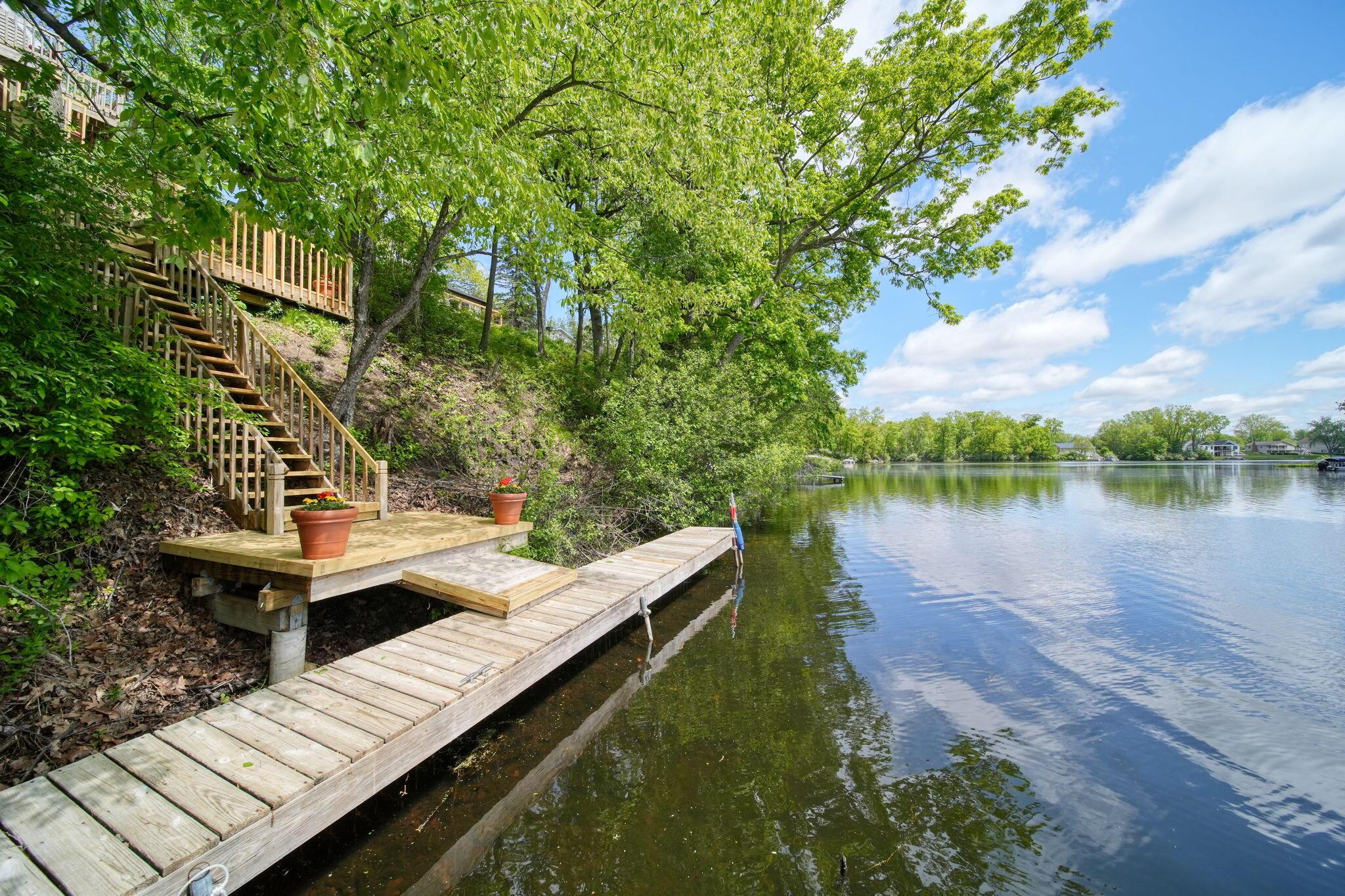 Image 4: 64-web-or-mls-DSC00585_HDR