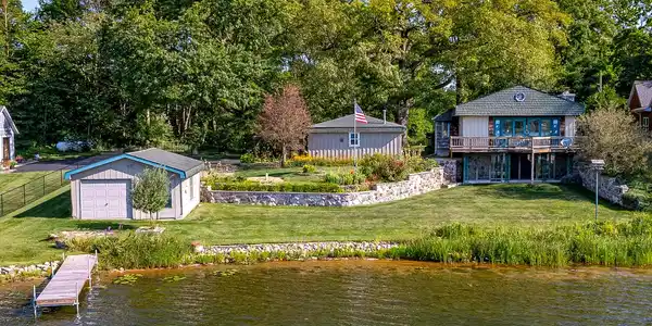 5728 Head Lake Road