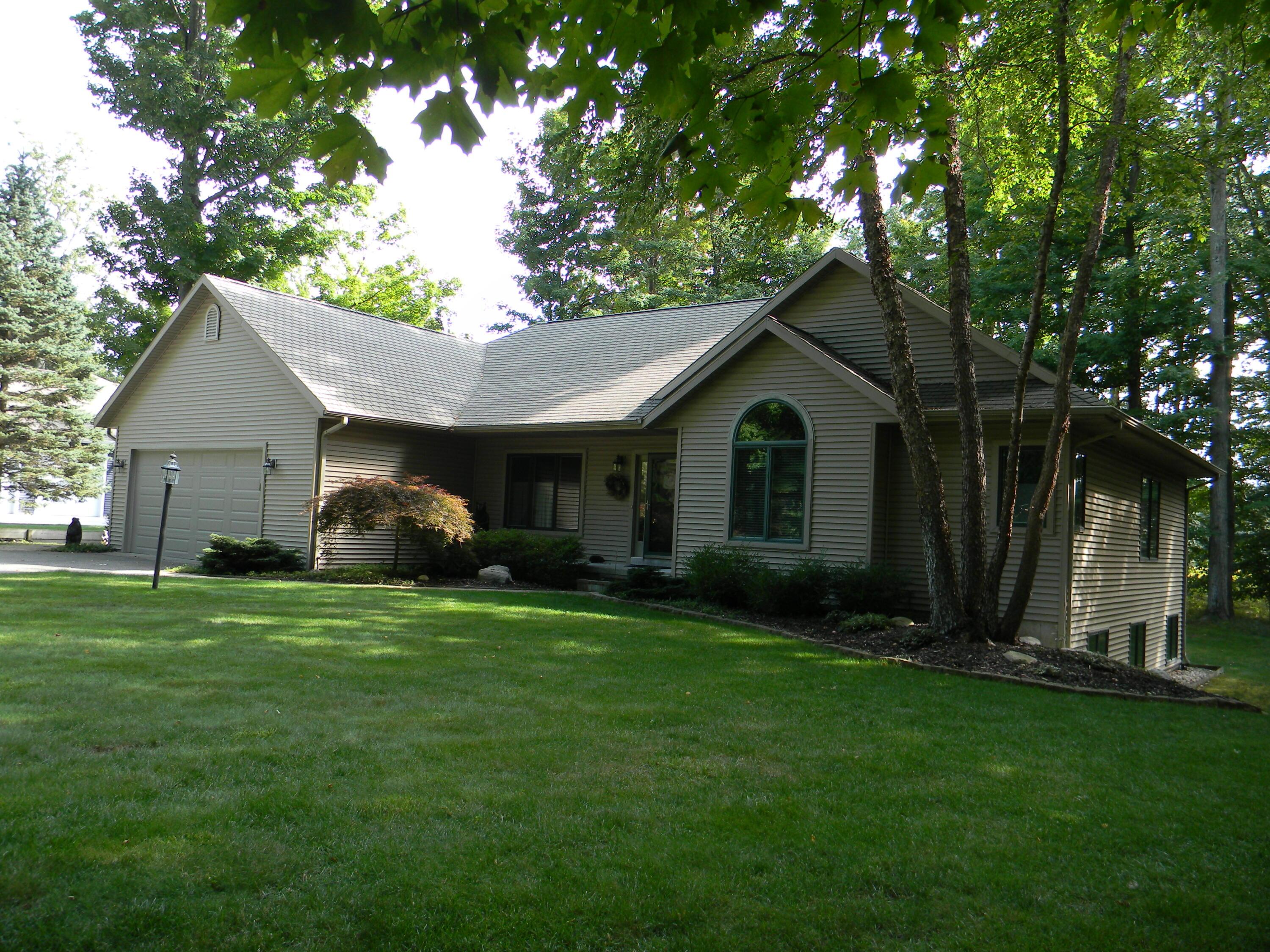 Image 1: 6921 W Partridge Circle